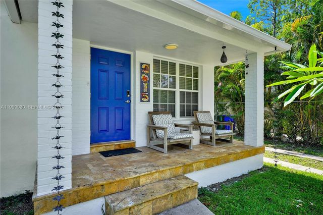 2615 SW 34th Ct, Miami, FL 33133