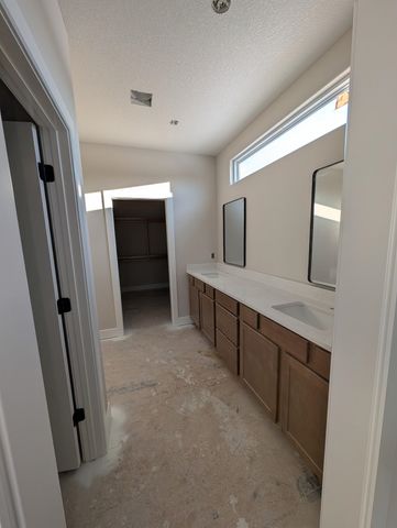 2531 S Clear Creek St, Wichita, KS 67230