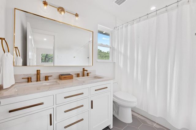 3713 Harpers Ferry LN, Austin, TX 78749