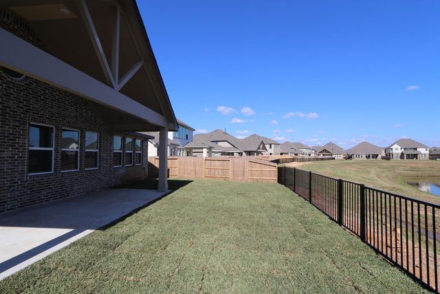 5411 Kingdom Heights Boulevard, Rosenberg, TX 77471