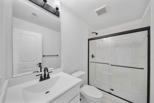 5411 Kingdom Heights Boulevard, Rosenberg, TX 77471