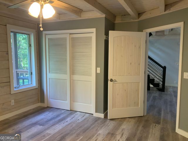 11 FOXFIRE Road, Blairsville, GA 30512