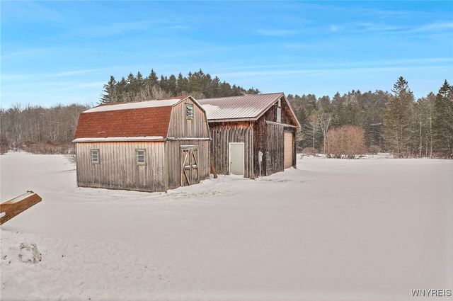 541 Genesee Road, Arcade, NY 14009