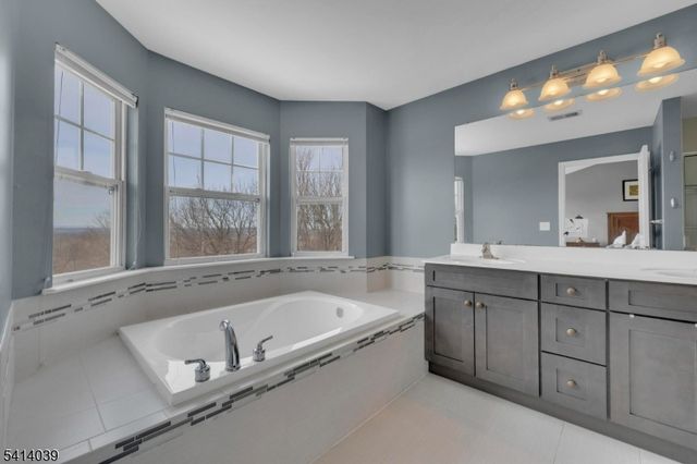 79 Indigo Rd, Allamuchy Twp., NJ 07840