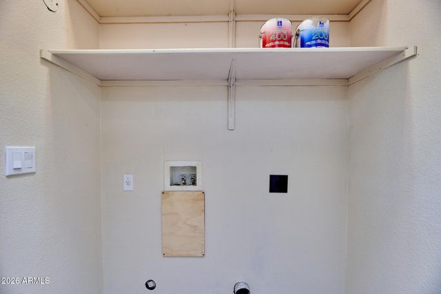 11874 N SAGUARO Boulevard D, Fountain Hills, AZ 85268