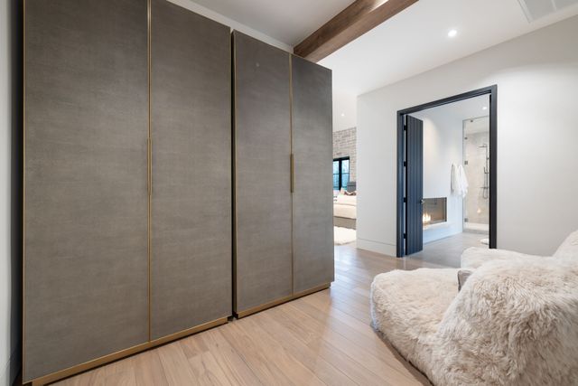 7054 Lanceleaf Dr, College Grove, TN 37046