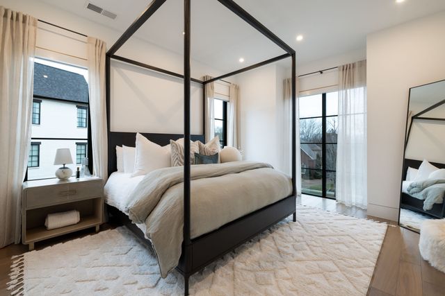 7054 Lanceleaf Dr, College Grove, TN 37046