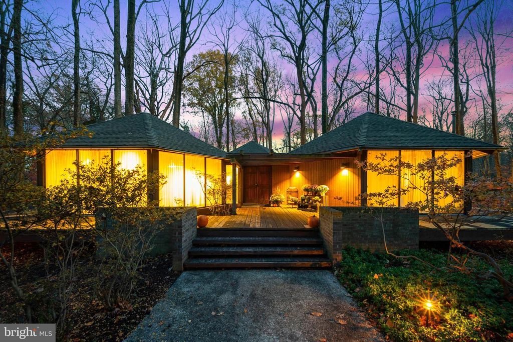 2707 CAVES RD, Owings Mills, MD 21117