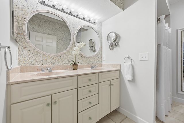 1825 Vista Cove Rd, St Augustine, FL 32084