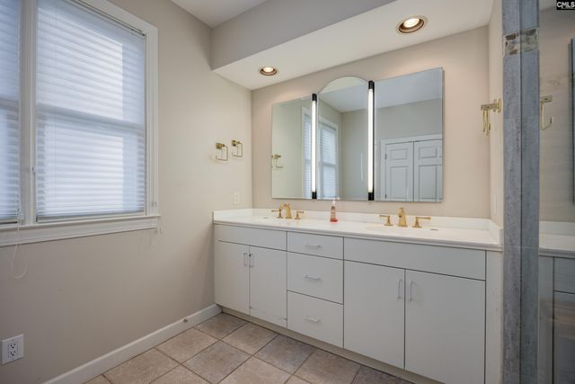 345 Kenwood Drive, Lexington, SC 29072
