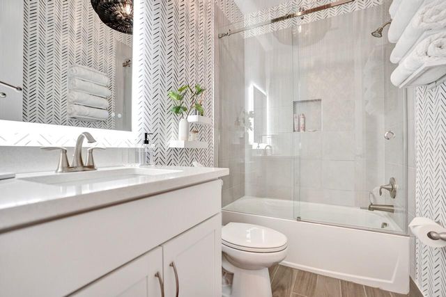 8355 Grand Prix Lane, Boynton Beach, FL 33472