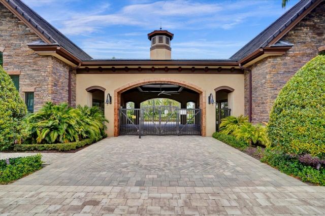 8355 Grand Prix Lane, Boynton Beach, FL 33472