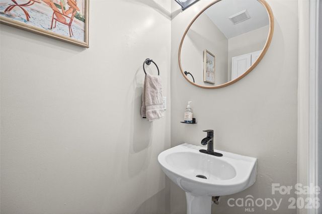 2013 Campfire Trail, Clover, SC 29710