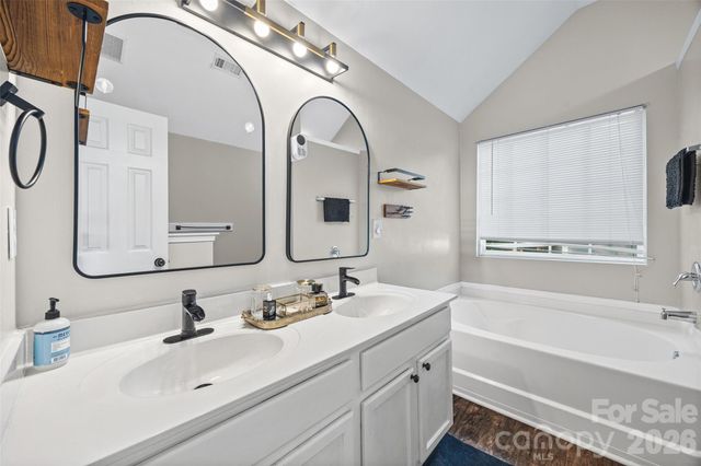 2013 Campfire Trail, Clover, SC 29710