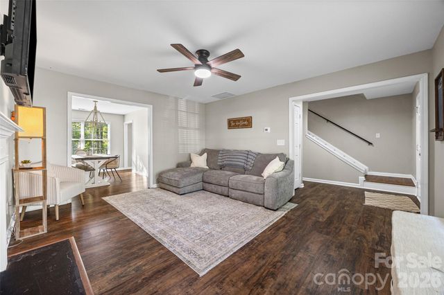 2013 Campfire Trail, Clover, SC 29710