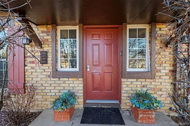 3825 S Monaco Parkway 212, Denver, CO 80237