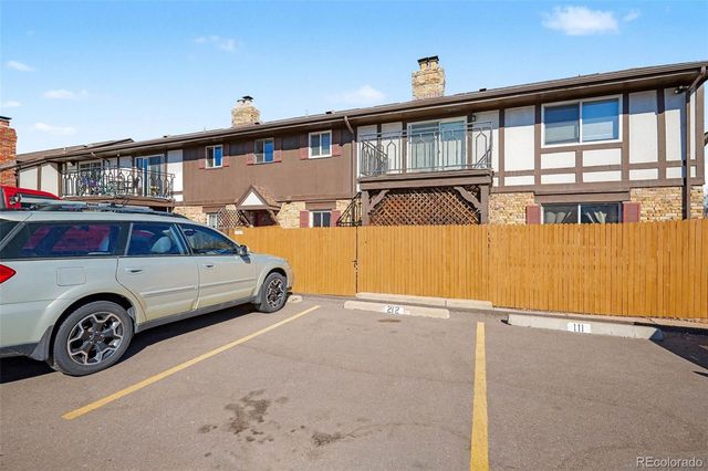 3825 S Monaco Parkway 212, Denver, CO 80237