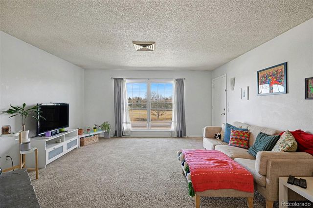 3825 S Monaco Parkway 212, Denver, CO 80237