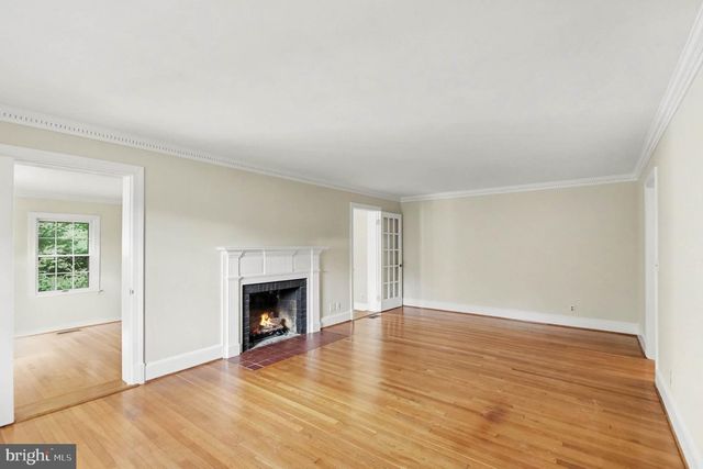 4145 WOODSIDE DR, Fredericksburg, VA 22407