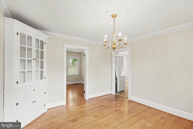 4145 WOODSIDE DR, Fredericksburg, VA 22407