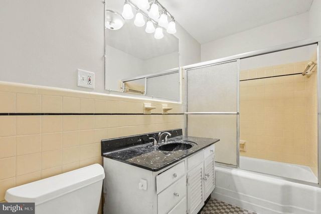 4145 WOODSIDE DR, Fredericksburg, VA 22407