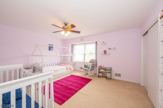 1092 Robin Rd, Hillsborough Twp., NJ 08844