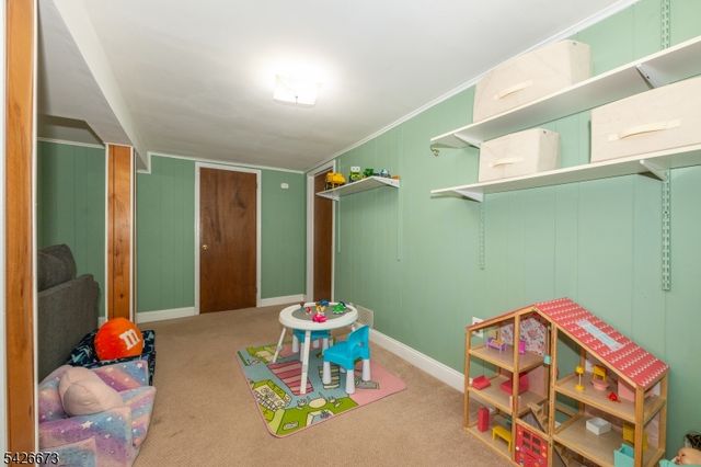 1092 Robin Rd, Hillsborough Twp., NJ 08844