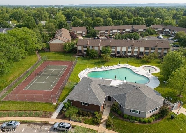 1092 Robin Rd, Hillsborough Twp., NJ 08844
