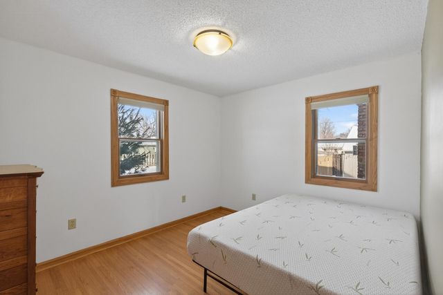 4300 Brunswick Avenue N, Crystal, MN 55422