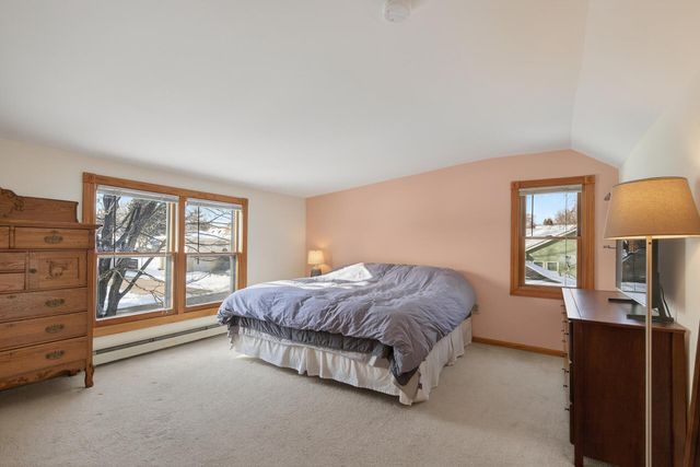 4300 Brunswick Avenue N, Crystal, MN 55422