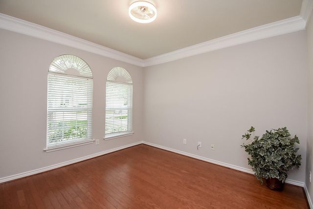 406 Sterling Heights Lane, Houston, TX 77094