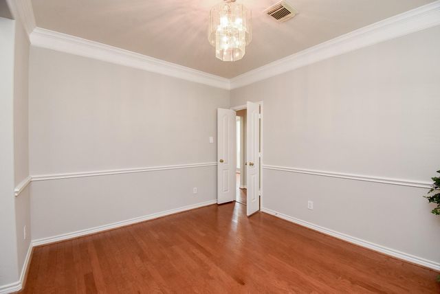 406 Sterling Heights Lane, Houston, TX 77094