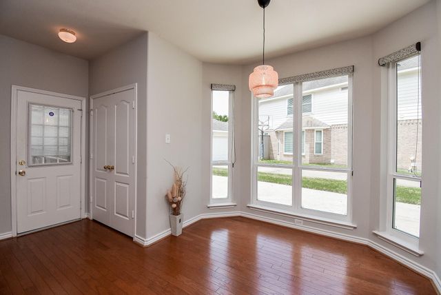 406 Sterling Heights Lane, Houston, TX 77094