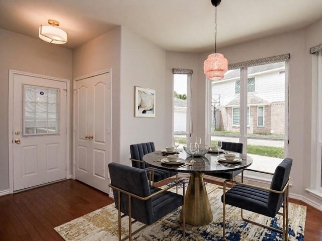 406 Sterling Heights Lane, Houston, TX 77094