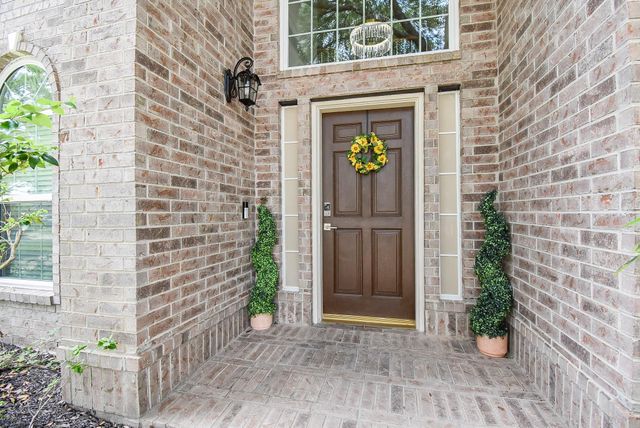 406 Sterling Heights Lane, Houston, TX 77094