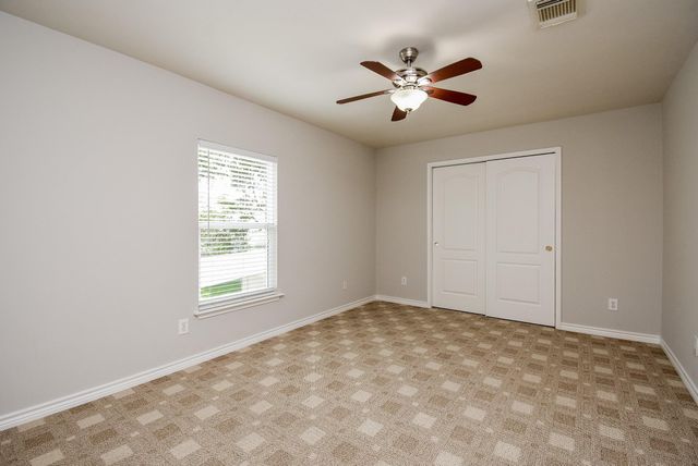 406 Sterling Heights Lane, Houston, TX 77094