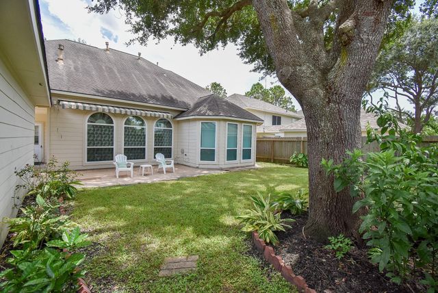 406 Sterling Heights Lane, Houston, TX 77094