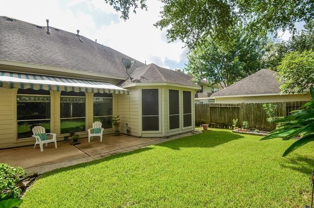 406 Sterling Heights Lane, Houston, TX 77094