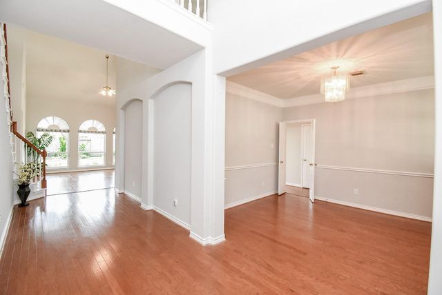 406 Sterling Heights Lane, Houston, TX 77094