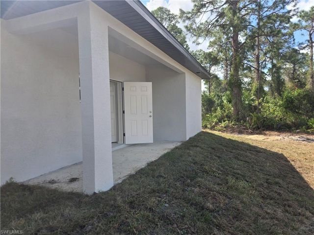 2602 18th ST W, Lehigh Acres, FL 33971