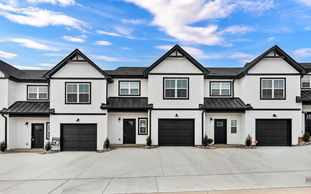 166 Sango Dr Unit 44, Clarksville, TN 37043