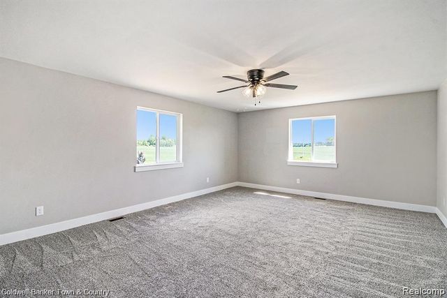 6400 Preston Road, Cohoctah Township, MI 48855