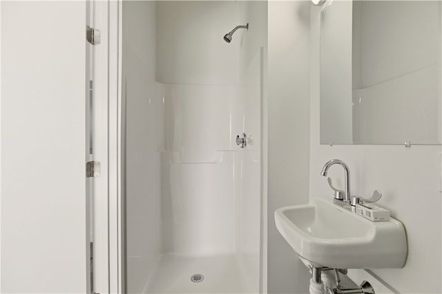 55 John Clarke Road 3, Middletown, RI 02842