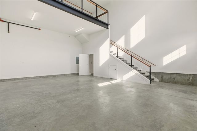 55 John Clarke Road 3, Middletown, RI 02842