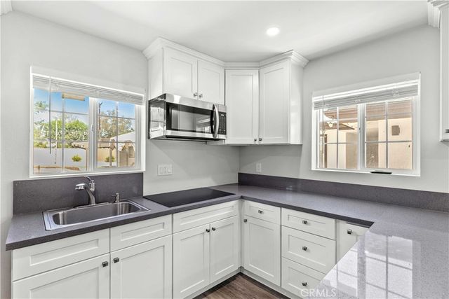 22737 Rodax, West Hills, CA 91304