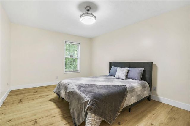 906 Country Park SE Drive, Smyrna, GA 30080