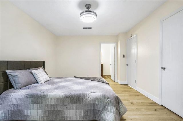 906 Country Park SE Drive, Smyrna, GA 30080