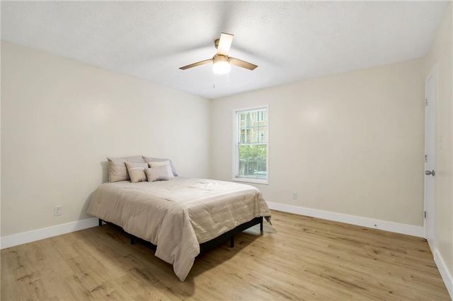 906 Country Park SE Drive, Smyrna, GA 30080