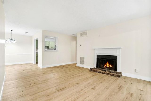 906 Country Park SE Drive, Smyrna, GA 30080