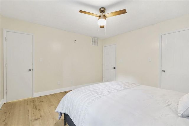 906 Country Park SE Drive, Smyrna, GA 30080